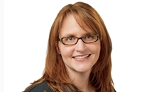Dina Peck is a Managing Partner and the Executive Creative Director of  CDMiConnect.
