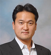 Aki Tomaru