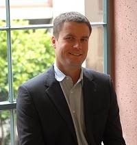Mark Hadfield, CEO & Founder, HelloMD Mark Hadfield, CEO & Founder, HelloMD