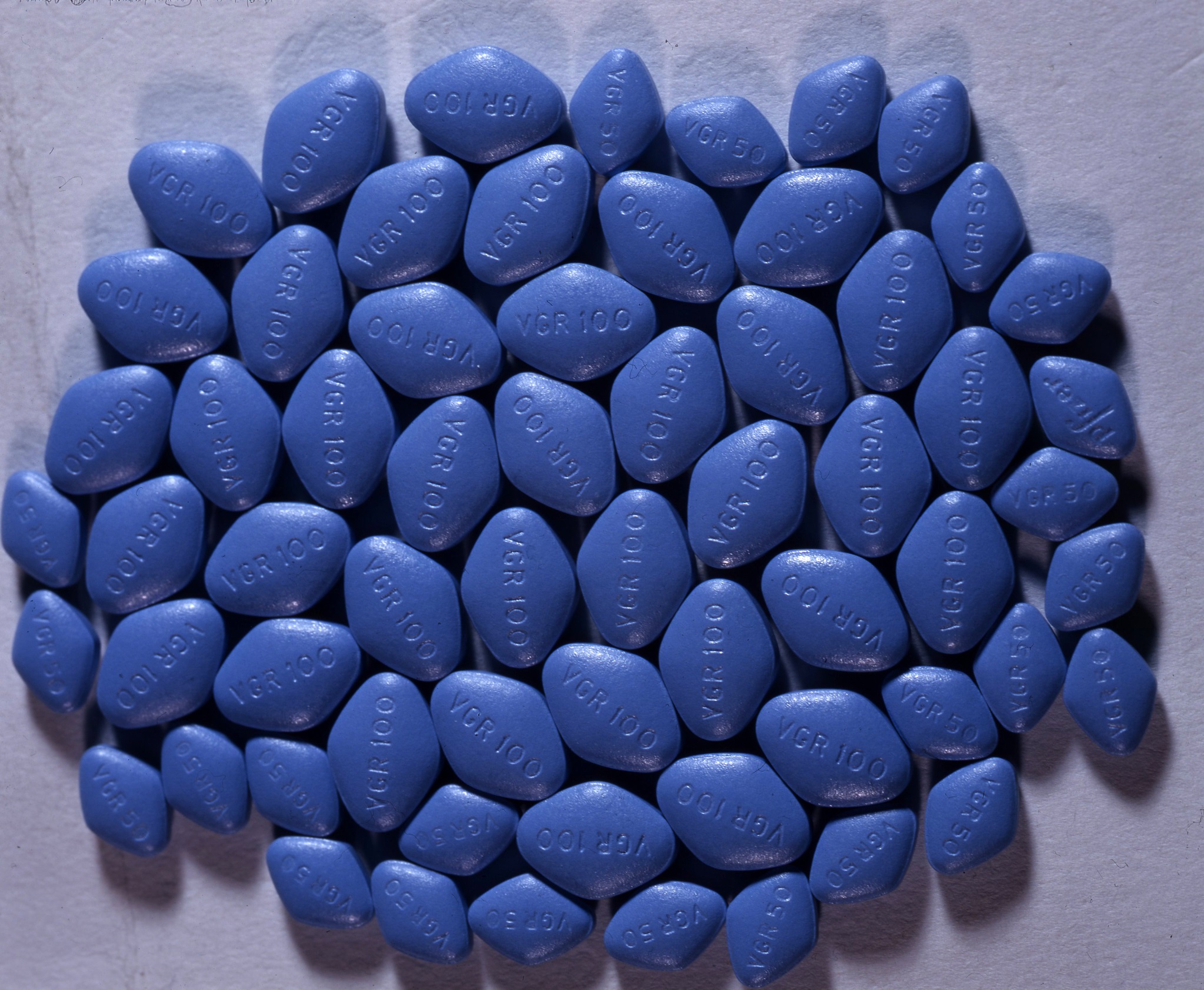 Голубые таблетки фото